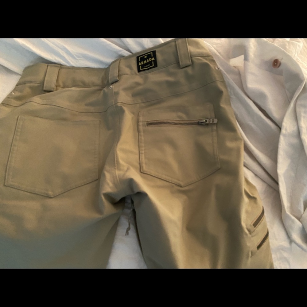 COPY - Women’s ski pants brand new w tags . Bought them last year